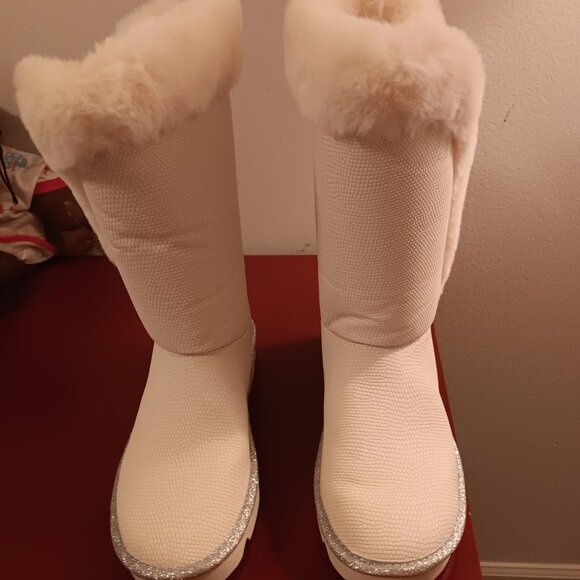 J.Lo Calrice Boots, 8-1/2 medium, White - Picture 2 of 8